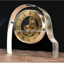 En gros vente chaude nouvelle mode cristal horloge de bureau pour souvenir